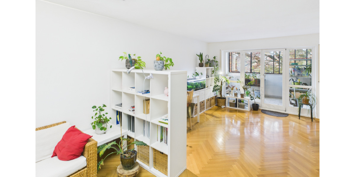 *TOP-Lage* 3-Zi-Whg mit Wintergarten und 2 TG-Stpl. in Augsburg zimmer
