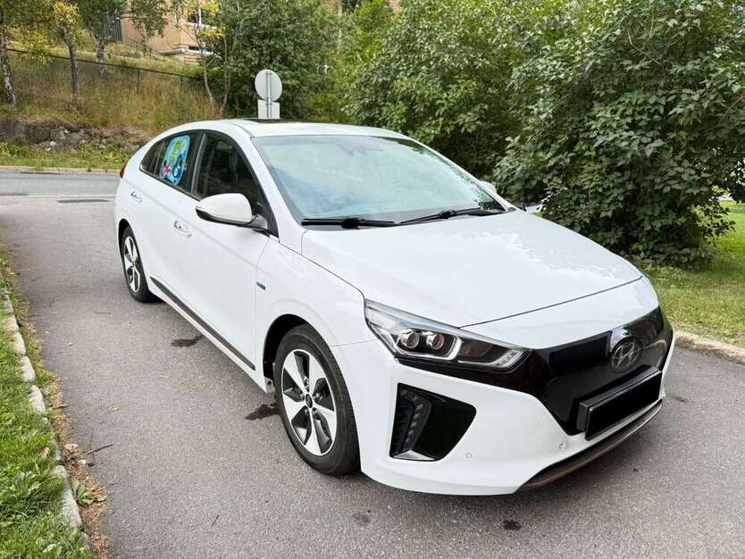 IONIQ