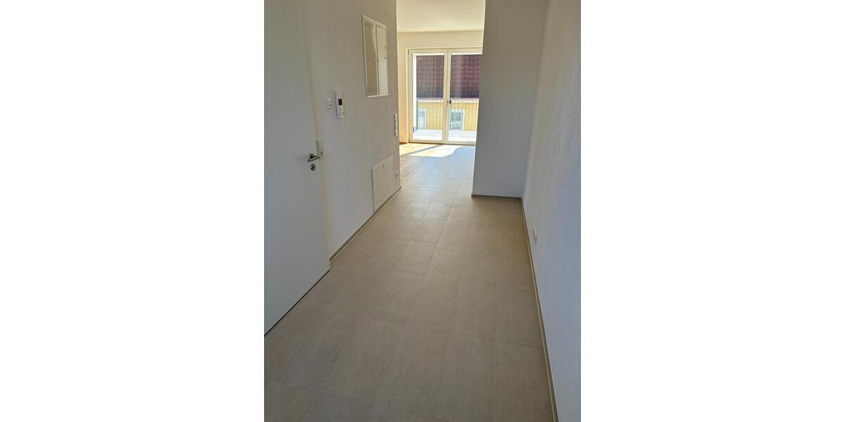 Dachgeschoßwohnung Dinkelscherben - 2 Zimmer, 66 m&sup2;, 1.000&euro; | Angebot:24390788