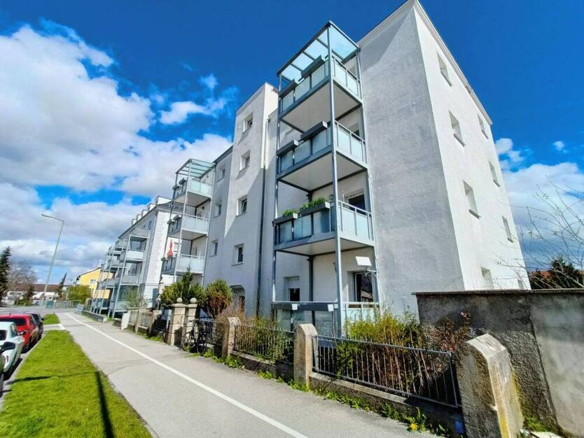 Attraktive 3-Zimmer-Hochparterrewohnung in Augsburg-Lechhausen 3 zimmer