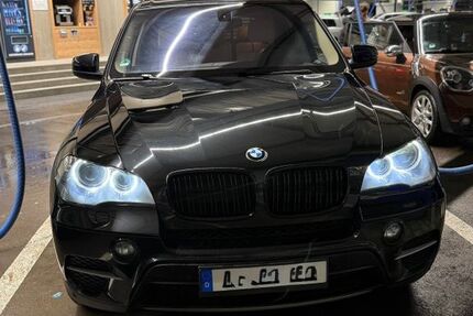 BMW X5 215.000 km 14.900 &euro; Augsburg 86169