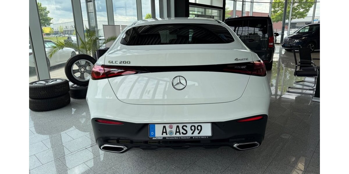 Mercedes-Benz GLC 200 4Matic AMG Line AMG+MBUX+BURM+NIGHT+LED 5.000 km 76.990 &euro; Westendorf 86707