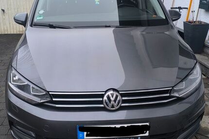 VW Touran 88.000 km 15.300 &euro; Wehringen 86517