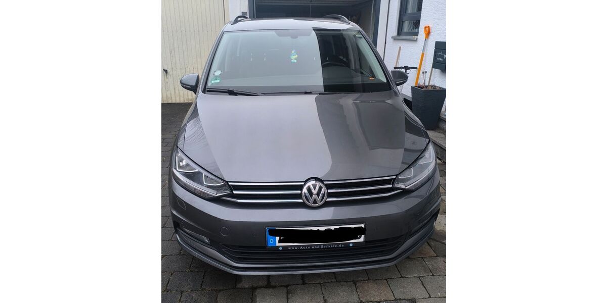 VW Touran 88.000 km 15.300 &euro; Wehringen 86517