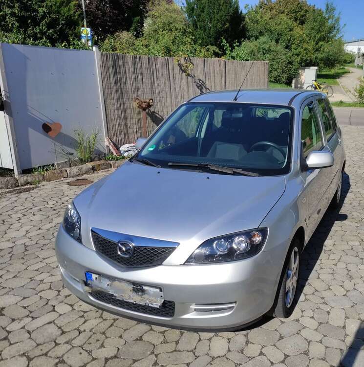 Mazda 2 111.573 km 1.999 € Langerringen 86853
