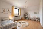 Einfamilienhaus Dinkelscherben - 8 Zimmer, 174 m&sup2;, 348.000&euro; | Angebot:26246184