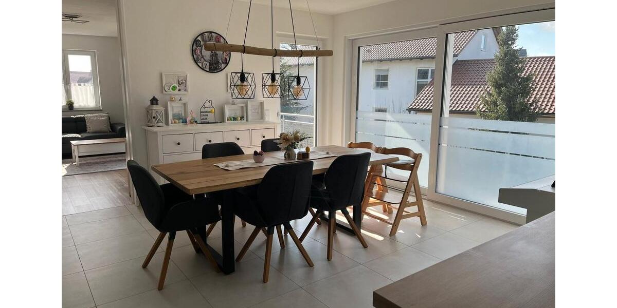 Etagenwohnung Jesenwang - 4.5 Zimmer, 119 m&sup2;, 1.530&euro; | Angebot:26262648