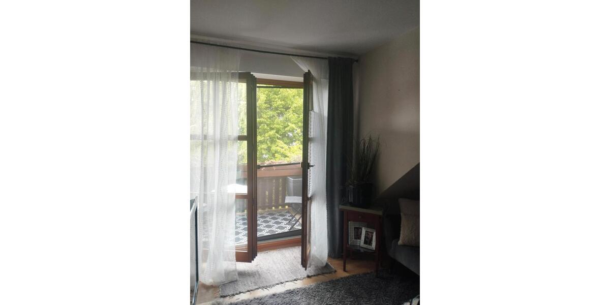 Dachgeschoßwohnung Aichach - 2 Zimmer, 51 m&sup2;, 830&euro; | Angebot:26480055