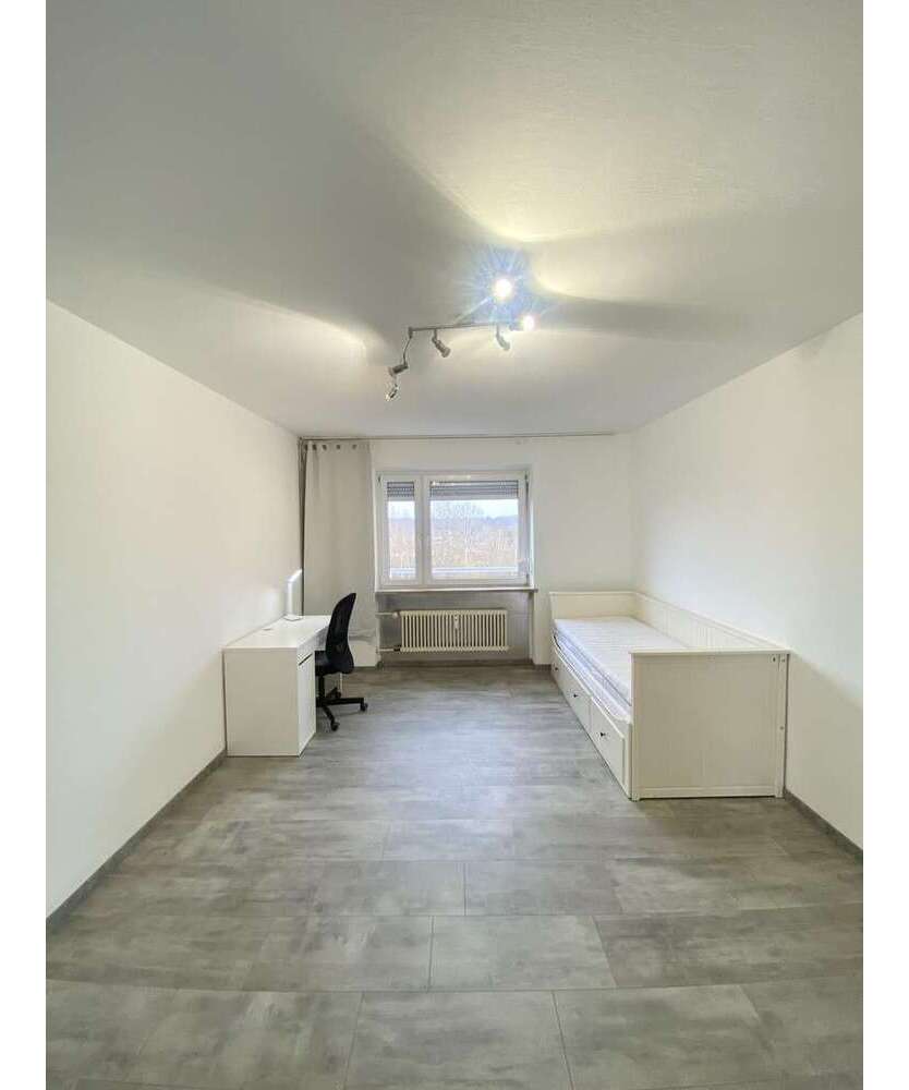 Wohnung zum Mieten in Augsburg 625 € 27 m²
