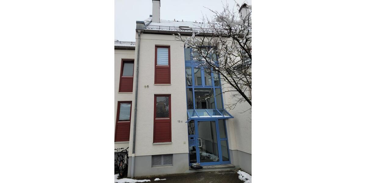 Hochparterre Augsburg Antonsviertel - 1 Zimmer, 29 m&sup2;, 530&euro; | Angebot:25220522