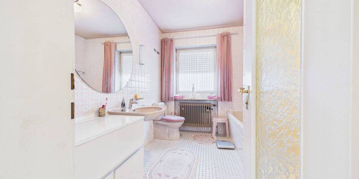 Einfamilienhaus Neusäß Westheim b.Augsburg - 8 Zimmer, 292 m&sup2;, 960.000&euro; | Angebot:26851398