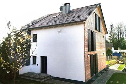 kernsanierte DHH in Königsbrunn, KfW 55, Energieeffizienzklasse A