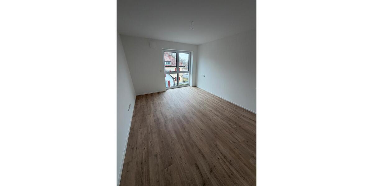 Etagenwohnung Mering - 3 Zimmer, 81 m&sup2;, 1.465&euro; | Angebot:24851771