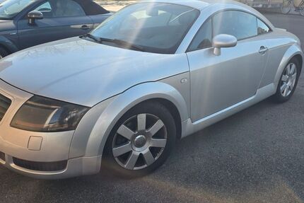 Audi TT 265.462 km 2.000 &euro; Königsbrunn 86343