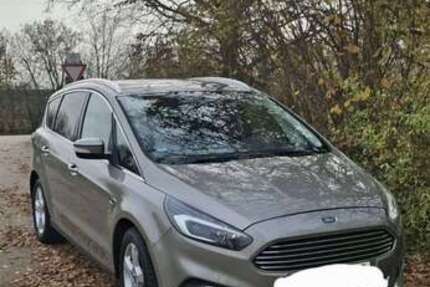 Ford S-Max 83.682 km 17.299 &euro; Augsburg, kreisfreie Stadt (Bayern) 86154