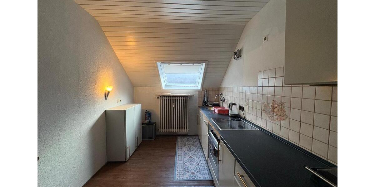 Dachgeschoßwohnung Augsburg Lechhausen - 3 Zimmer, 77 m&sup2;, 310.000&euro; | Angebot:25073037