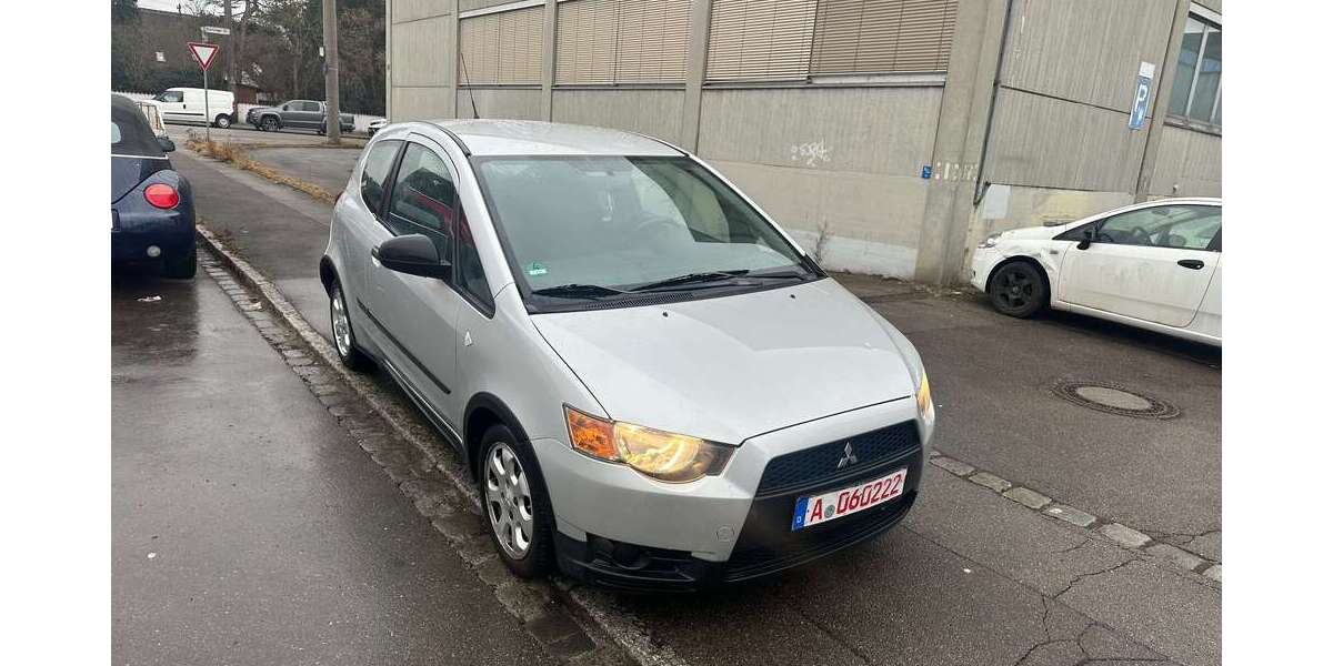 Mitsubishi Colt 159.500 km 2.900 &euro; Augsburg 86165