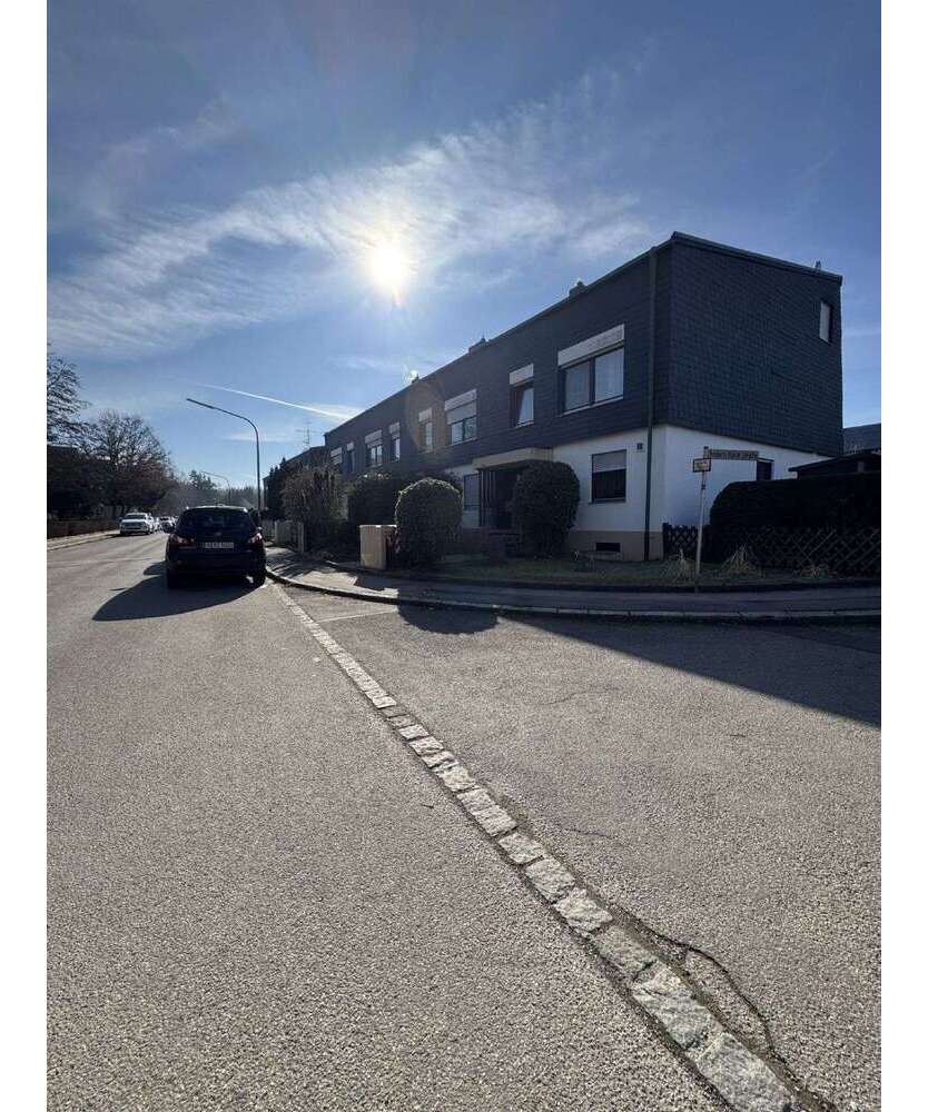 Haus zum Mieten in Diedorf- Lettenbach 1.800 € 145 m²