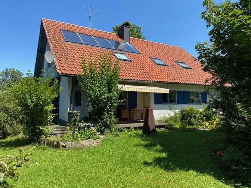 Haus zum Kaufen in Schmiechen 889.000 € 214 m²
