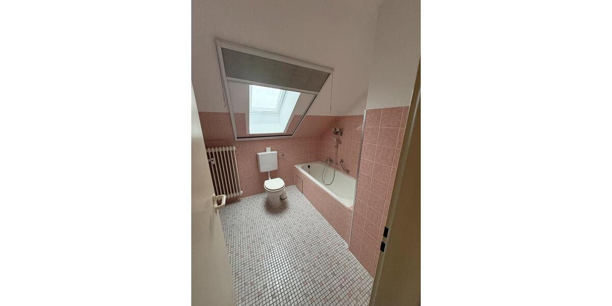 Dachgeschoßwohnung Gessertshausen - 2 Zimmer, 50 m&sup2;, 570&euro; | Angebot:26429645