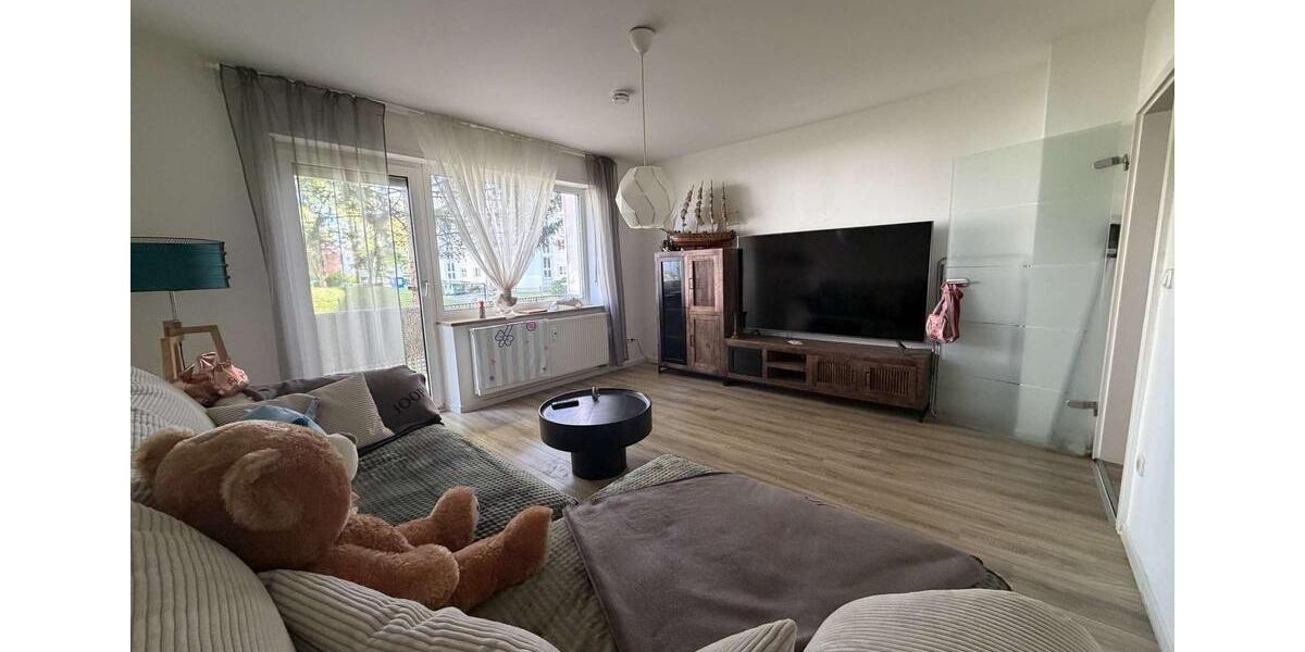 Etagenwohnung Gersthofen - 2 Zimmer, 65 m&sup2;, 1.000&euro; | Angebot:26676168