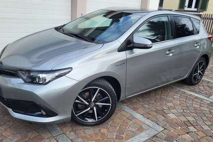 Toyota Auris 56.050 km 15.400 &euro; Augsburg 86163