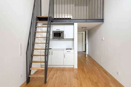 Wohnung Augsburg Innenstadt - 1.5 Zimmer, 32 m&sup2;, 180.000&euro; | Angebot:25232337