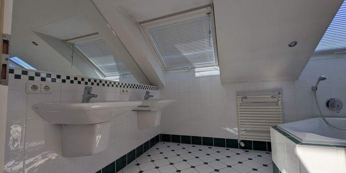 Einfamilienhaus Zusmarshausen Wollbach - 6 Zimmer, 250 m&sup2;, 585.000&euro; | Angebot:25796237