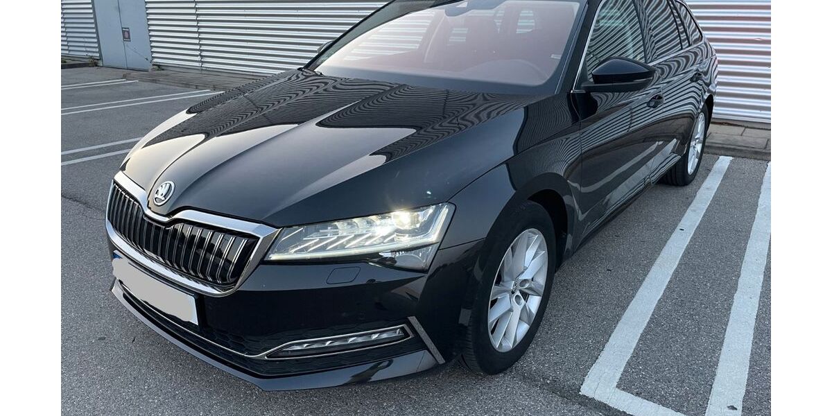 Skoda Superb 54.000 km 23.790 &euro; Königsbrunn 86343