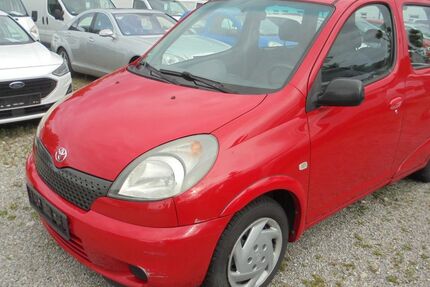 Toyota Yaris 115.000 km 2.690 &euro; Gersthofen bei Augsburg 86368