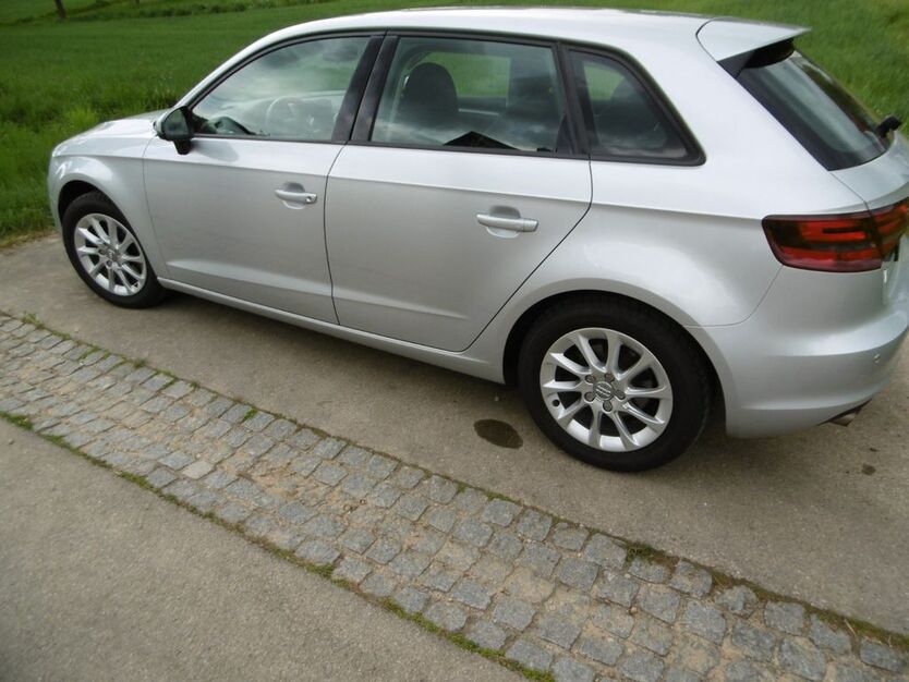 Audi A3 194.000 km 7.999 € Biberbach 86485