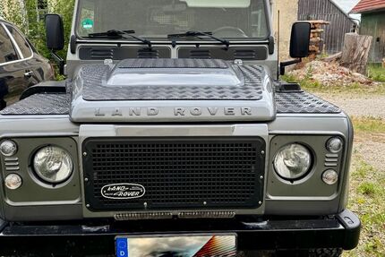 Land Rover Defender 153.000 km 36.000 &euro; Biberbach 86485