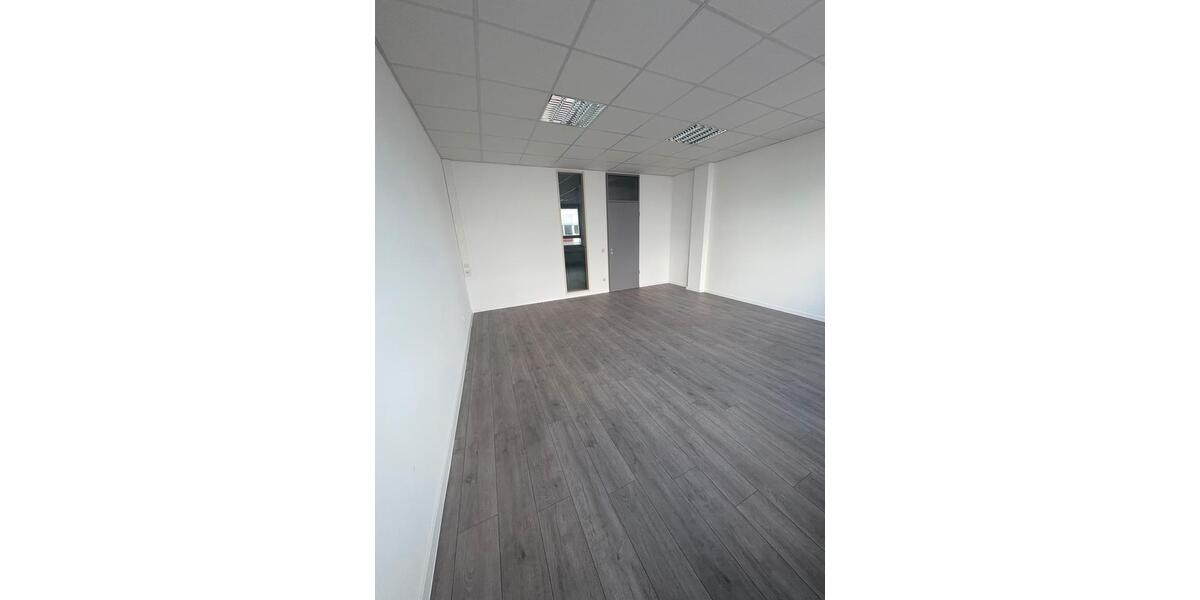 Gewerbeobjekt Augsburg Bergheim - 650&euro; | Angebot:26427355