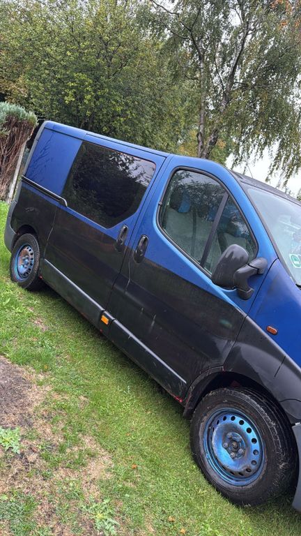 Opel Vivaro 134.632 km 2.000 € Augsburg 86153