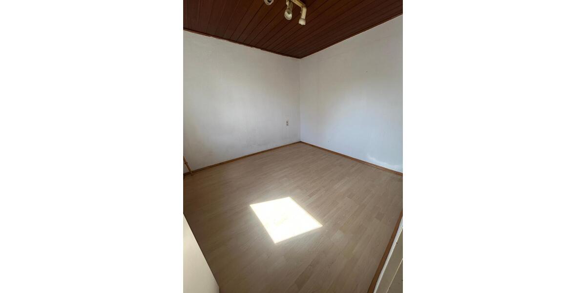 Erdgeschoßwohnung Augsburg Oberhausen - 2 Zimmer, 40 m&sup2;, 144.000&euro; | Angebot:26138146