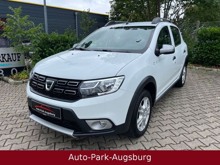 Dacia Sandero 32.000 km 12.800 € Augsburg 86154