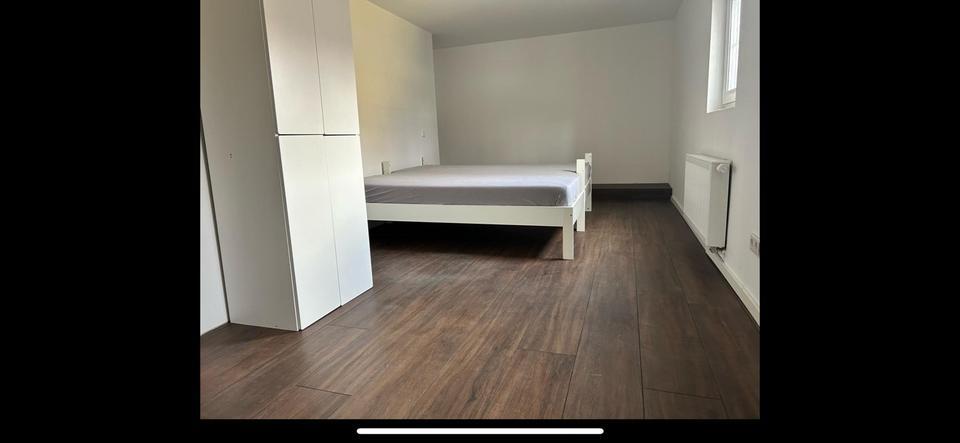 Zimmer in einer WG zu vermieten