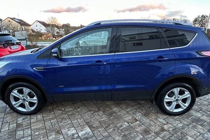 Ford Kuga 173.000 km 10.500 &euro; Altenmünster 86450