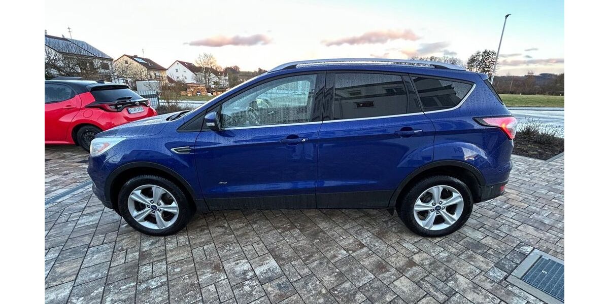 Ford Kuga 173.000 km 11.800 &euro; Altenmünster 86450