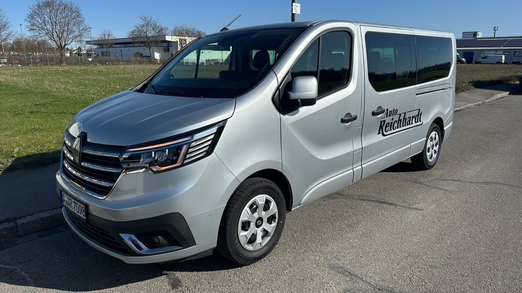 Renault Trafic 22.800 km 33.900 &euro; Augsburg 86179