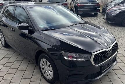 Skoda Fabia 87.000 km 10.450 &euro; Egenhofen OT Unterschweinbach 82281