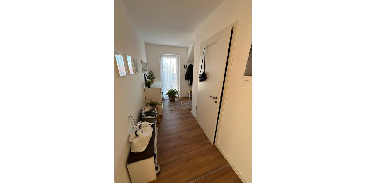 Dachgeschoßwohnung Dinkelscherben - 3 Zimmer, 88 m&sup2;, 1.563&euro; | Angebot:26337865