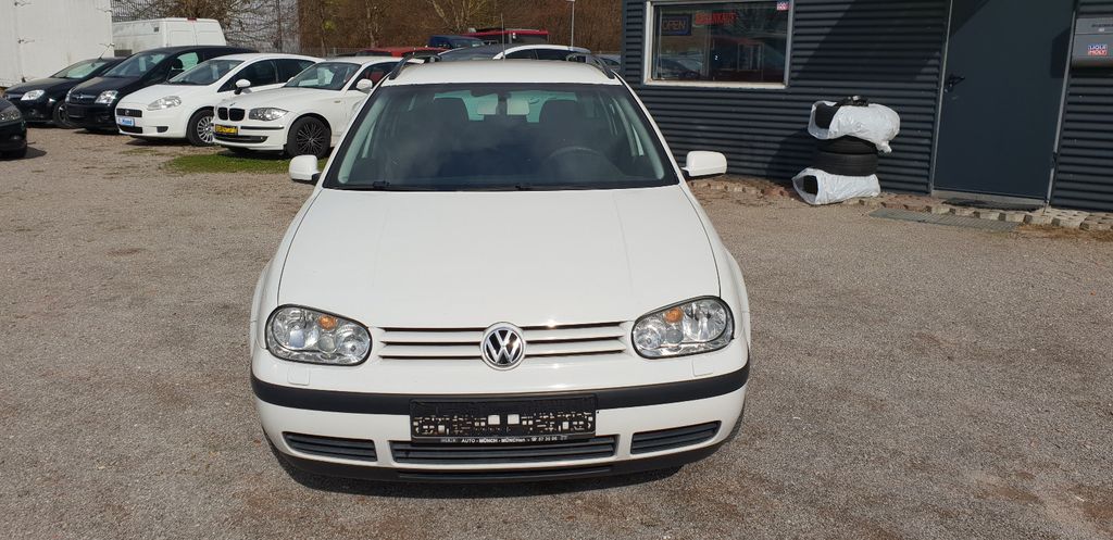 VW Golf 240.000 km 2.850 &euro; Augsburg 86167