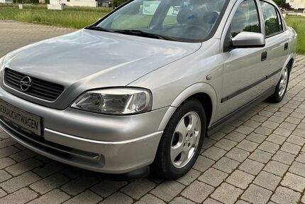 Opel Astra 88.000 km 2.999 &euro; Mering 86415