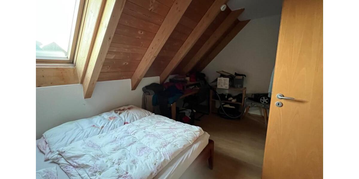 Dachgeschoßwohnung Friedberg - 2.5 Zimmer, 63 m&sup2;, 325.000&euro; | Angebot:25803221