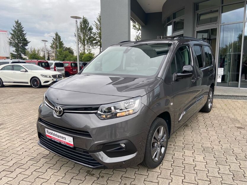 Toyota Proace City 29.325 km 28.999 € Königsbrunn / Augsburg 86343