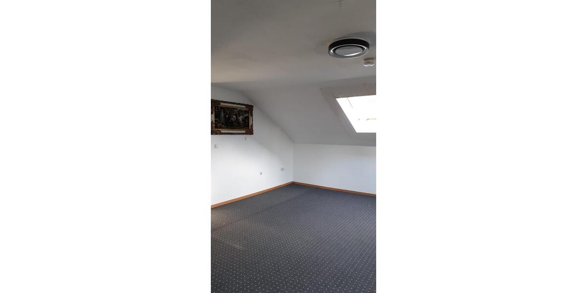 Dachgeschoßwohnung Neusäß - 1 Zimmer, 72 m&sup2;, 790&euro; | Angebot:25292406