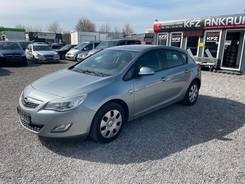 Opel Astra 150.000 km 4.590 € Augsburg 86167