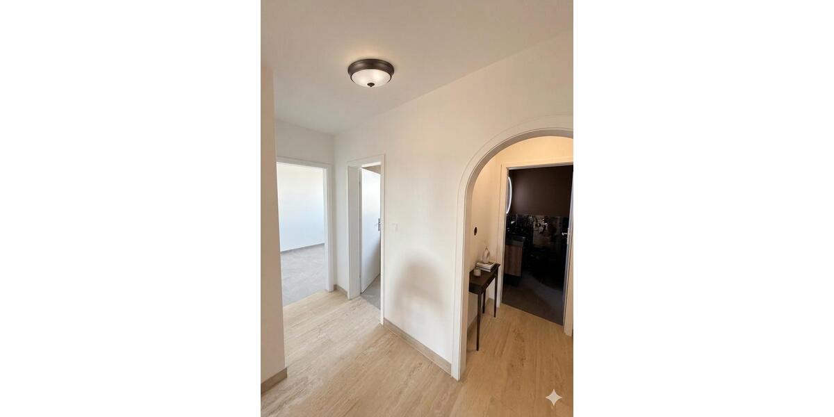 Etagenwohnung Augsburg Lechhausen - 2 Zimmer, 65 m&sup2;, 1.300&euro; | Angebot:26336661