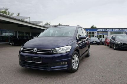 VW Touran 63.400 km 28.490 &euro; Dinkelscherben 86424